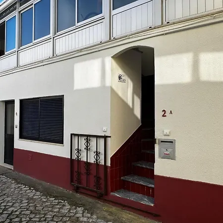 Refugio Da Nazare Local Veloso * Valado de Frades